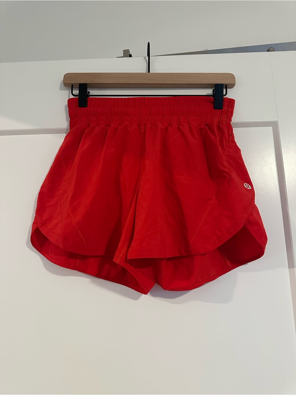 lululemon athletica Women's red hot hotty team canada shorts